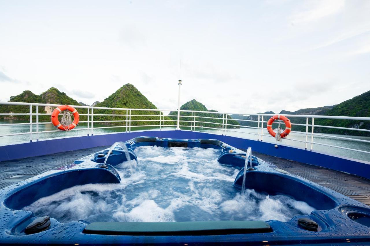 ホテル Halong Dragon Bay Cruise ハロン エクステリア 写真